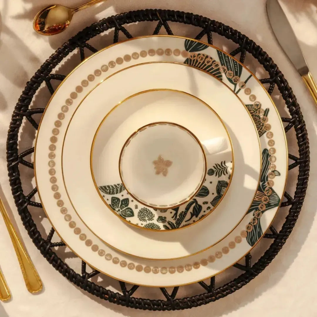 Conjunto com 6 Xícaras de Chá com Pires Porcelana Híbridos 250ml Strauss