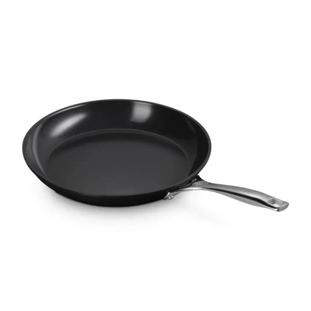 Frigideira Rasa Antiaderente 28cm ENSC Le Creuset