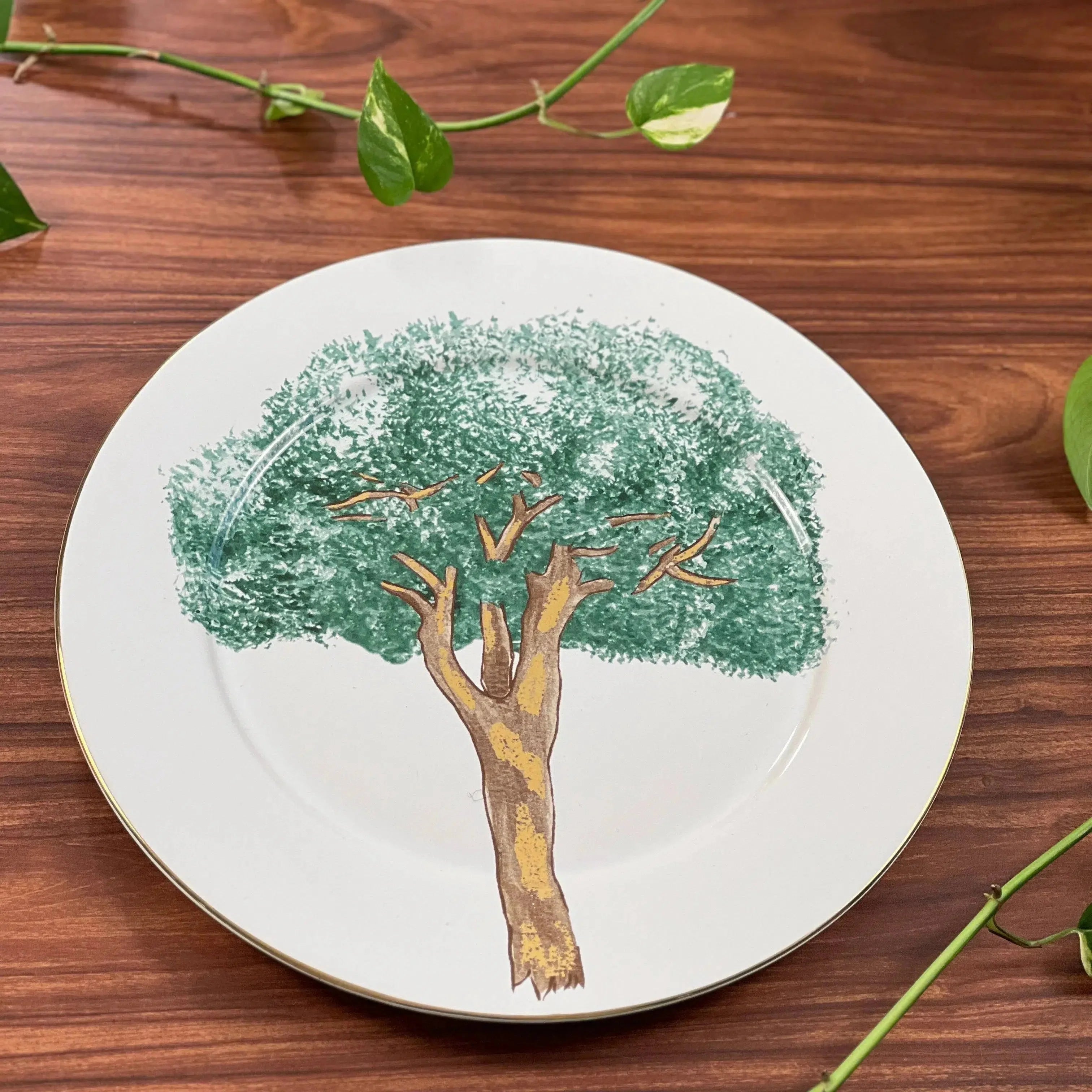 PRÉ-VENDA: Jogo 6 Pratos Rasos Cerâmica Ypê Verde com Filete de Ouro 28cm Scalla