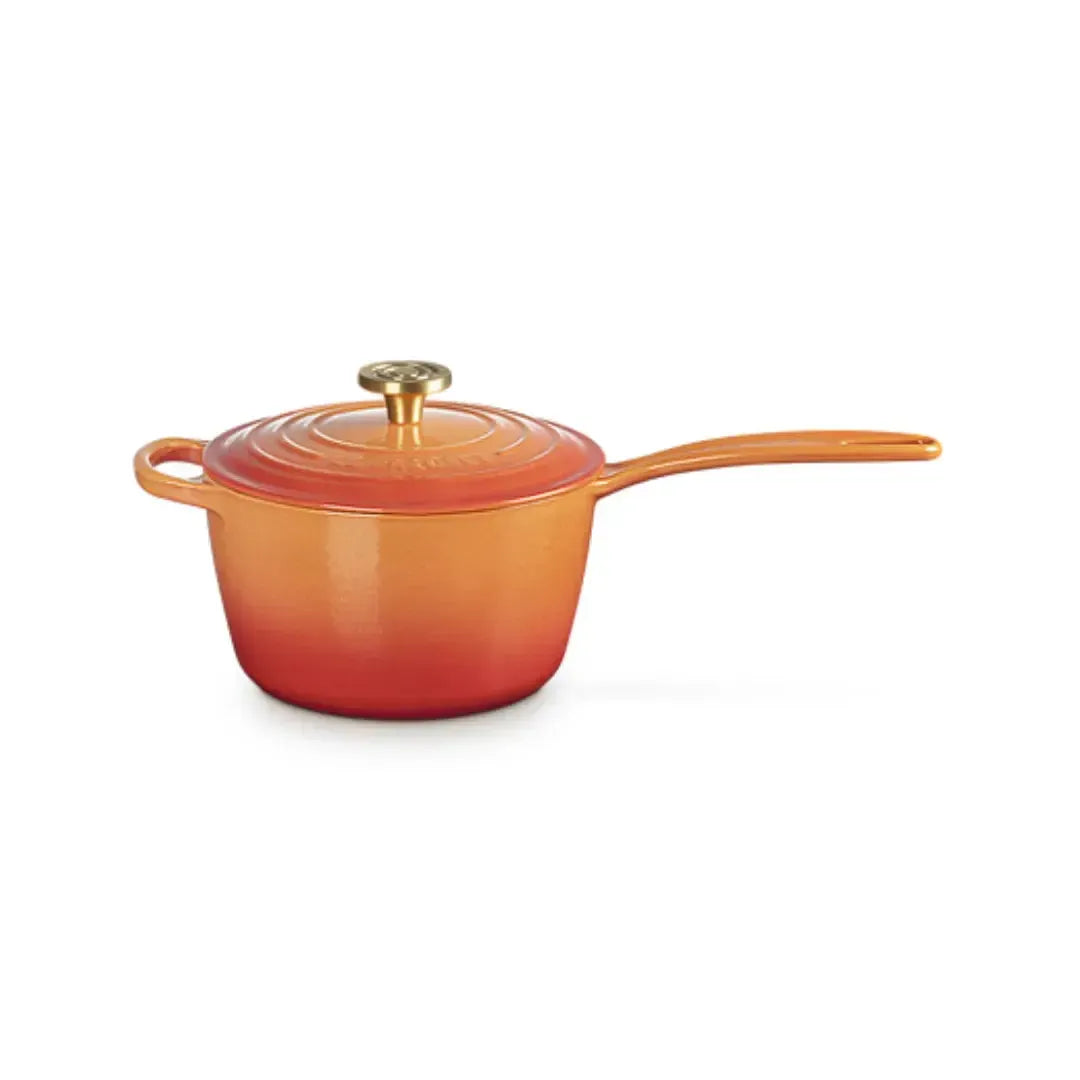Panela Le Creuset Molheira Signature Flamme Dorée com Pegador Dourado 1,8L 18cm