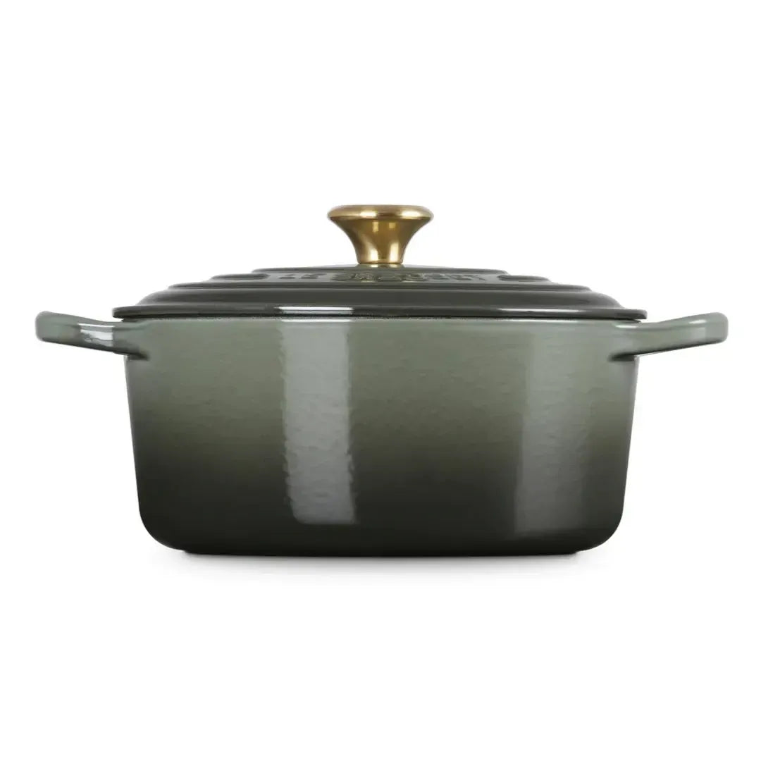 Panela Le Creuset Redonda Signature Thyme com Pegador Dourado 5,3L 26cm