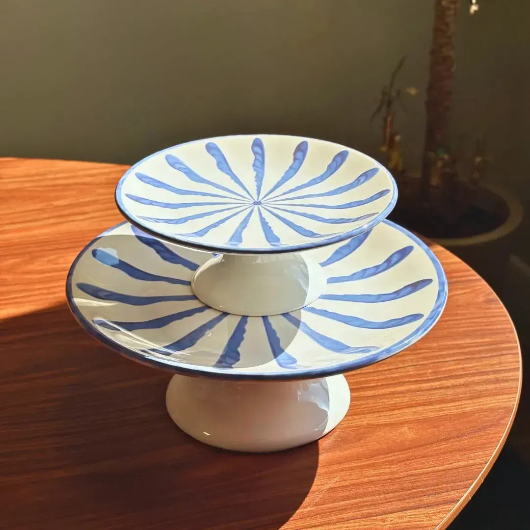 Porta Petit Four com Pé Cerâmica Piuma Azul Scalla