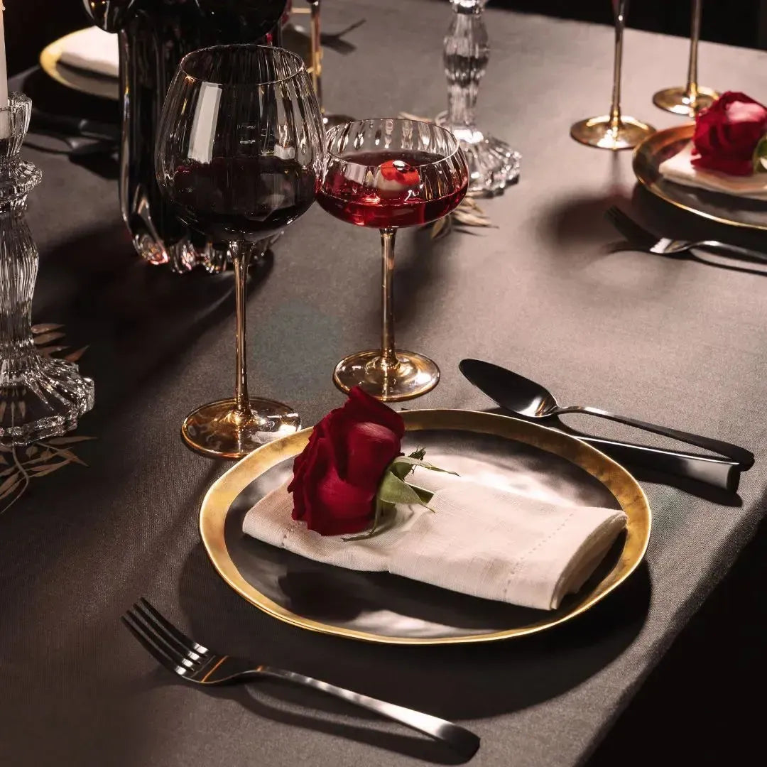 Aparelho de Jantar Porcelana Dubai Preto/Dourado 30 Peças Wolff