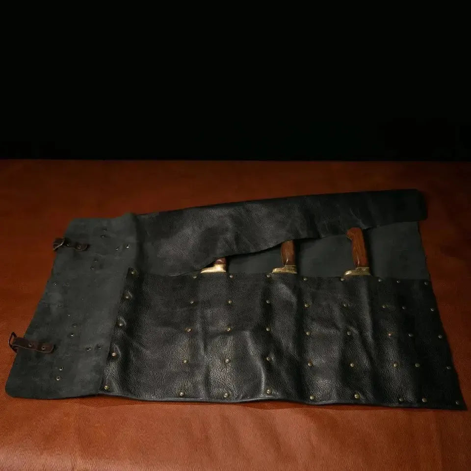 Estojo de Facas Artemano em Couro Médio Preto Estonado