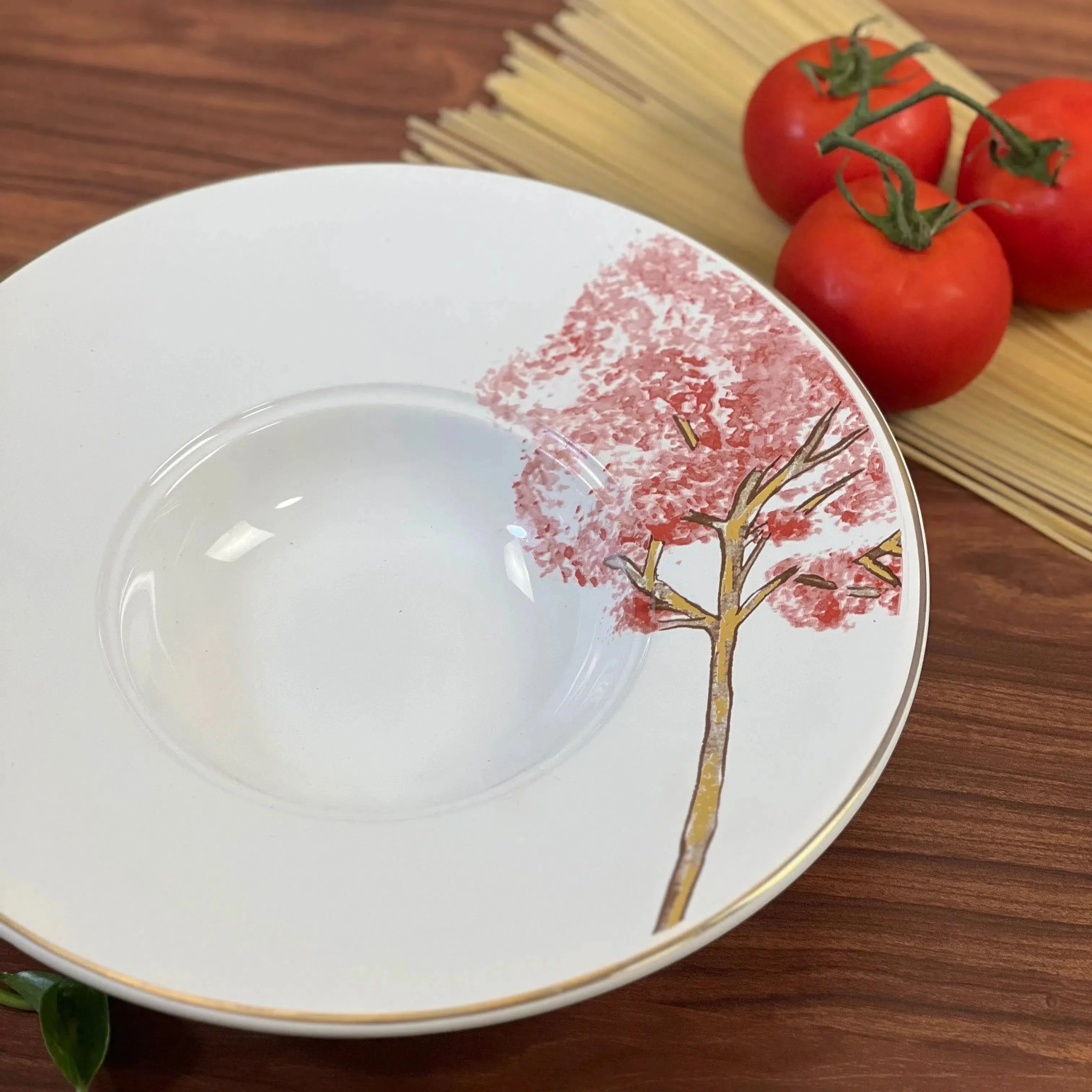 Prato para Risoto Cerâmica Ypê Rosa com Filete de Ouro 28cm Scalla
